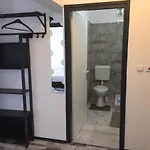 Andi *